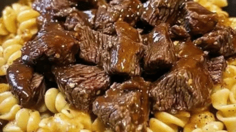Sweet & Smoky Maple Chipotle BBQ Steak & Pasta