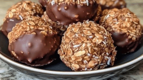 No-Bake Chocolate Coconut Oatmeal Clusters